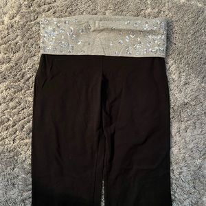 VS Pink Flare Yoga Pants